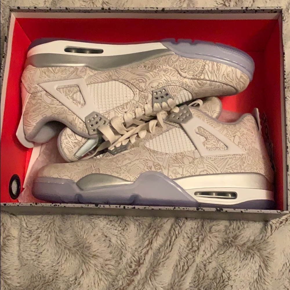 Air Jordan 4 Retro Laser